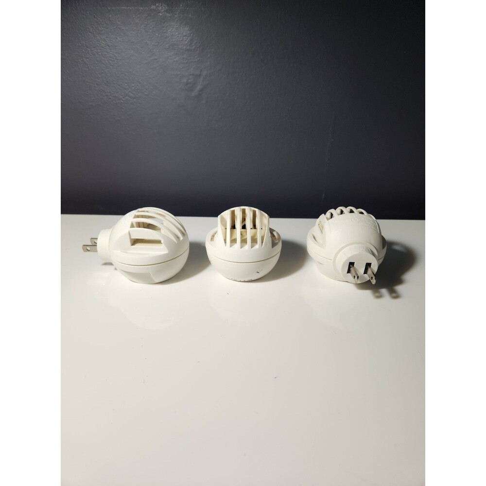 Feliway plug-in pheromone diffuser  PLUGS ONLY - 3 Available Original version